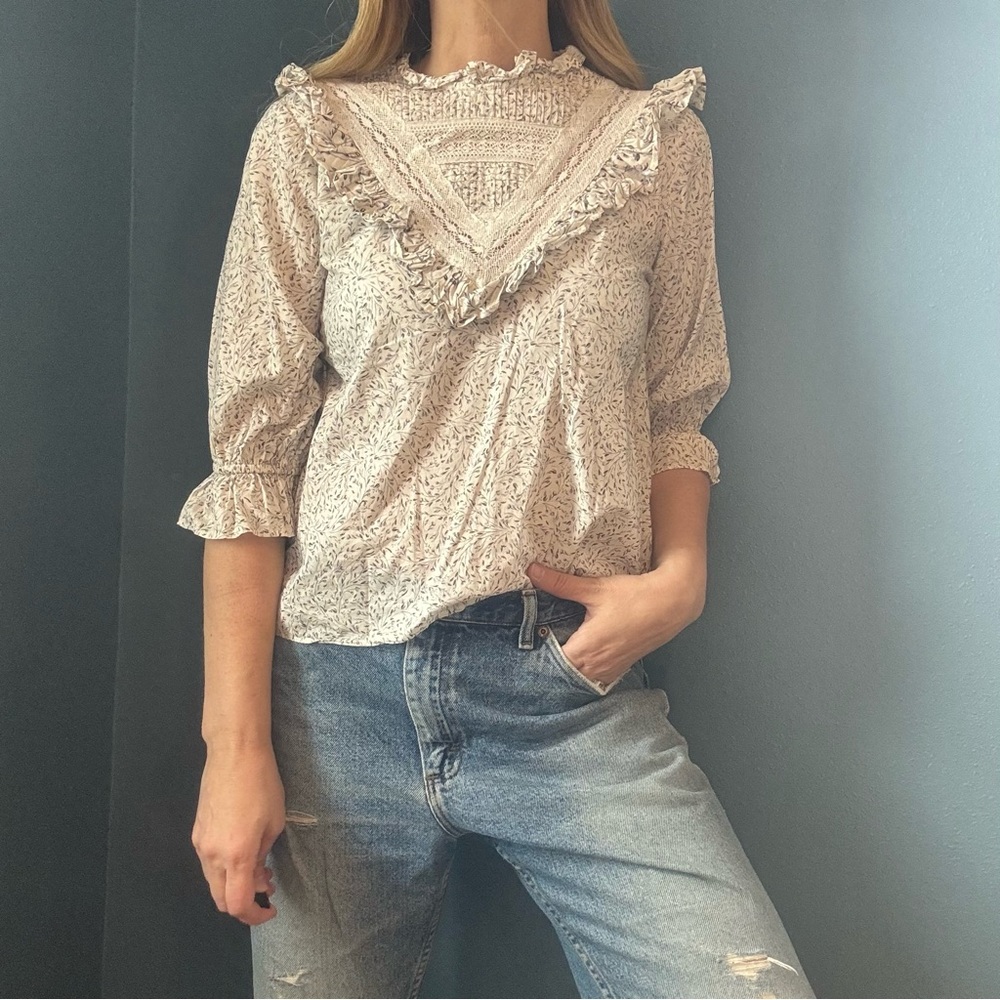 Floral Lace Trim Ruffled Prairie Blouse size 6